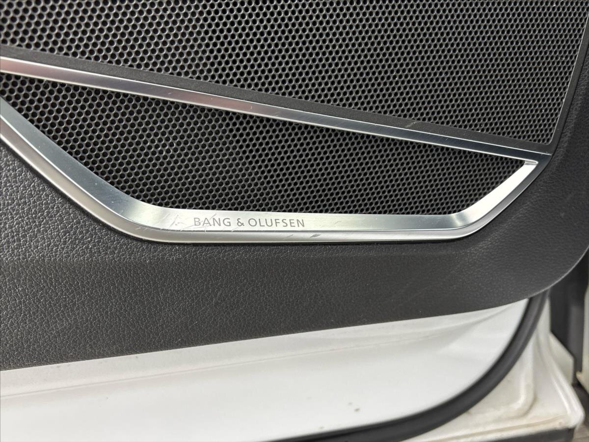 Audi Q3 SUV / Terénní 2,0 l 140 kw