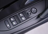 Peugeot 208 Hatchback 1,2 l 74 kw