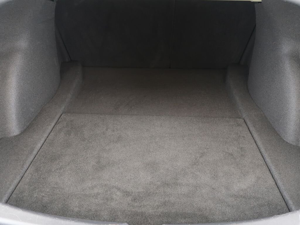 Tesla Model 3 Sedan / Limuzína 0,0 0