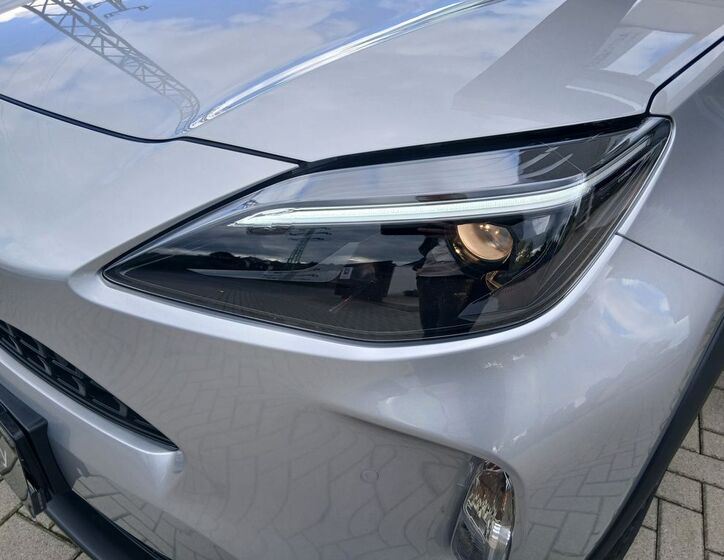 Toyota Yaris Cross 28