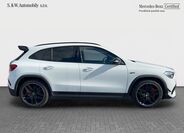Mercedes-Benz GLA 4