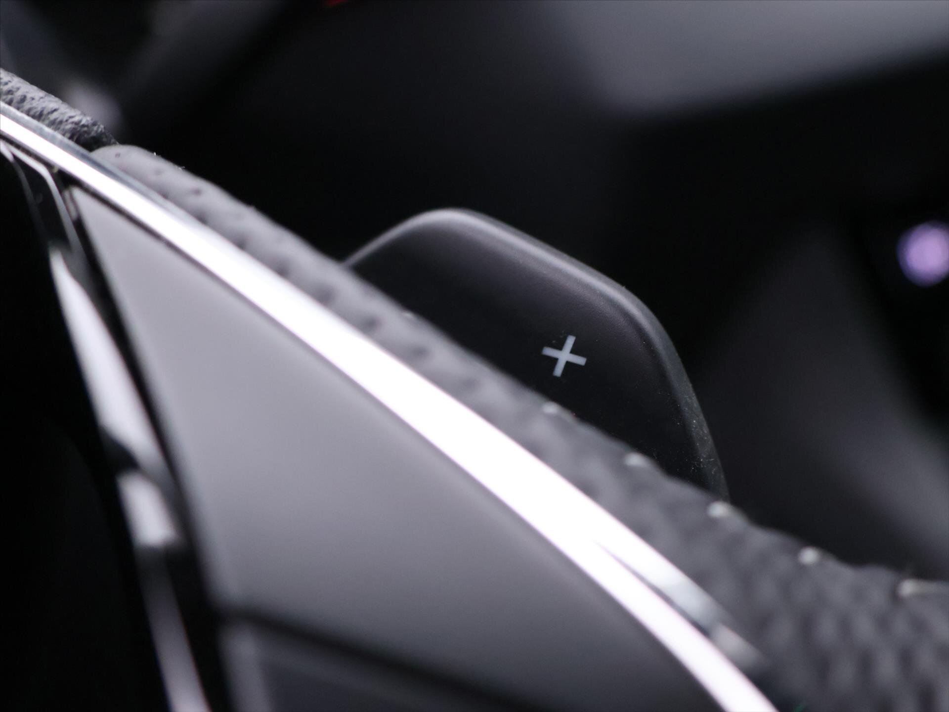 Škoda Karoq SUV / Terénní 2,0 l 110 kw