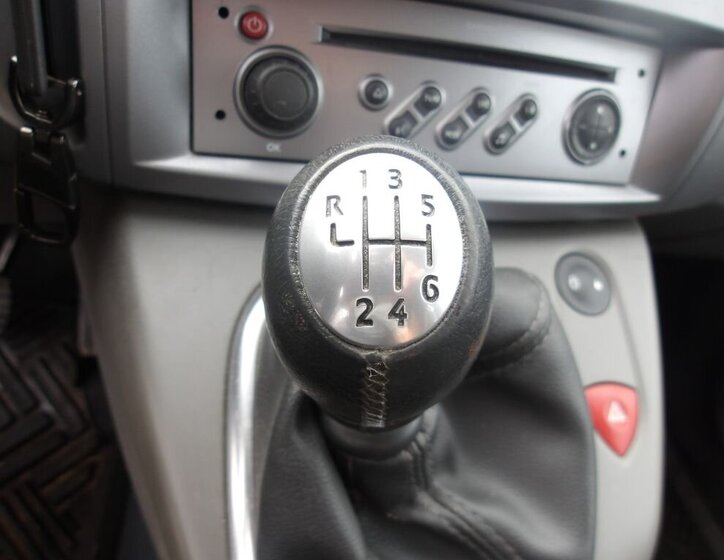 Renault Scénic Kombi 1,5 l 76 kw