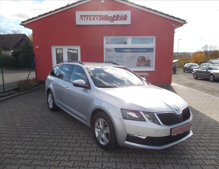 Škoda Octavia 1