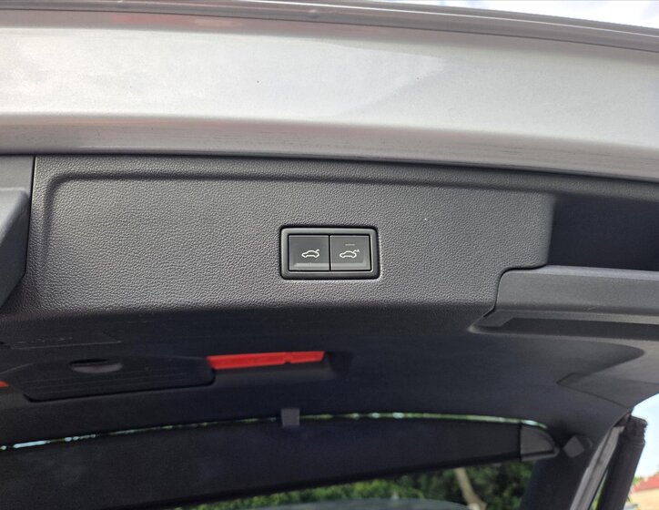 Volkswagen Touareg SUV 3,0 l 210 kw