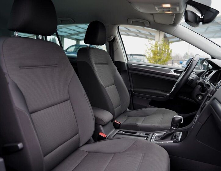 Volkswagen Golf Kombi 1,6 l 85 kw