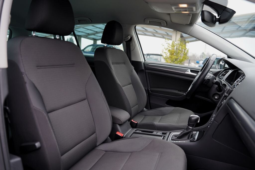 Volkswagen Golf Kombi 1,6 l 85 kw