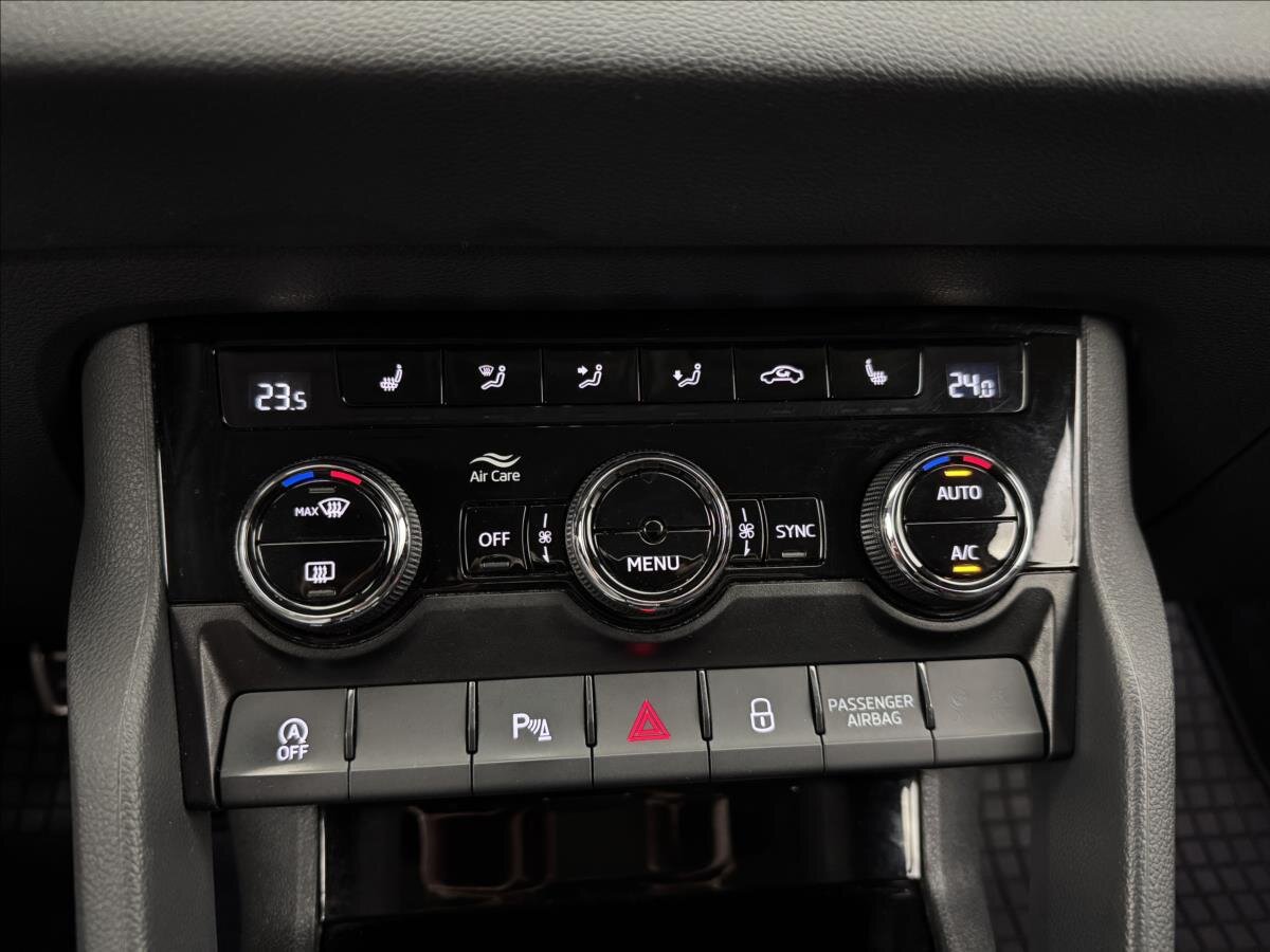 Škoda Karoq SUV / Terénní 2,0 l 110 kw