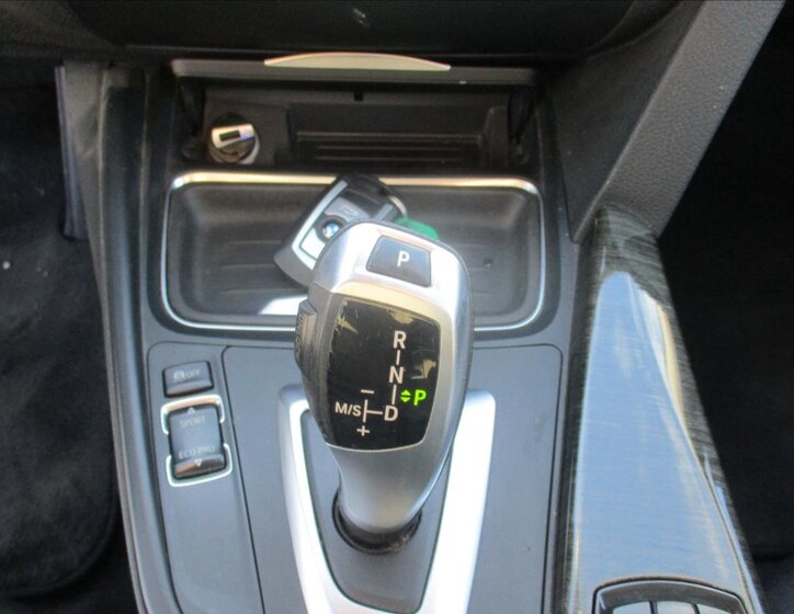 BMW Řada 3 Kombi 2,0 l 135 kw