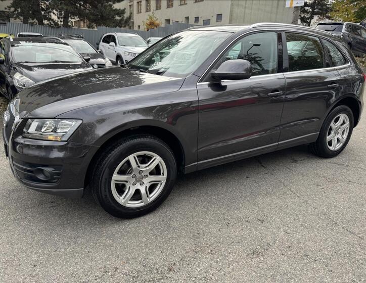 Audi Q5 4