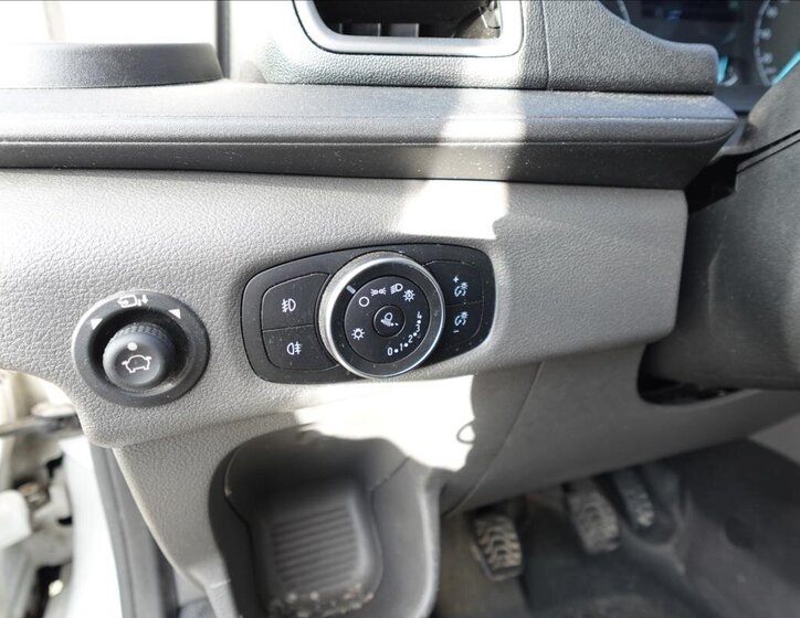 Ford Transit Ostatní 2,0 l 96 kw