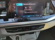 Volkswagen Multivan 16