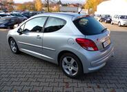 Peugeot 207 6