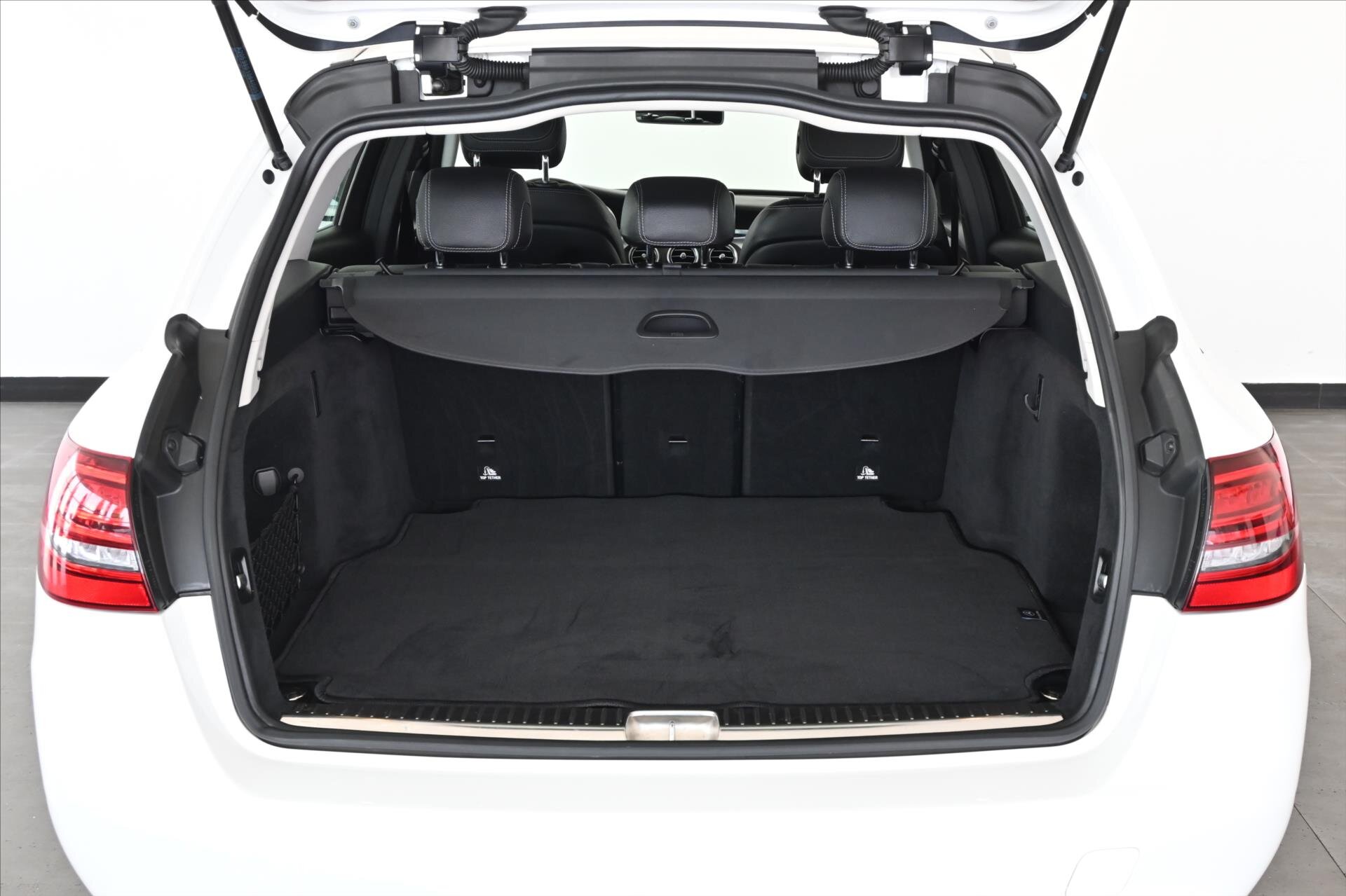 Mercedes-Benz Třídy C Kombi 2,0 l 143 kw