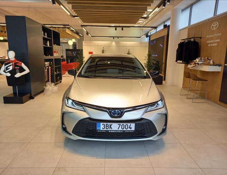 Toyota Corolla Sedan 1,8 l 144 kw