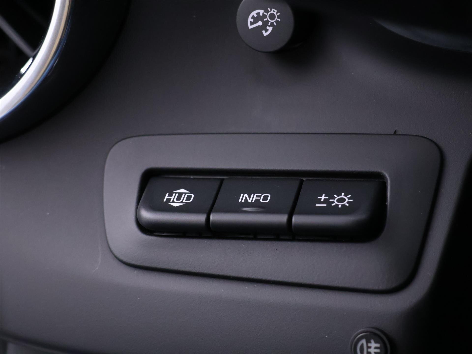 Chevrolet Camaro Kupé 6,2 l 339 kw