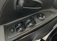 Hyundai Elantra Liftback 1,6 l 77 kw