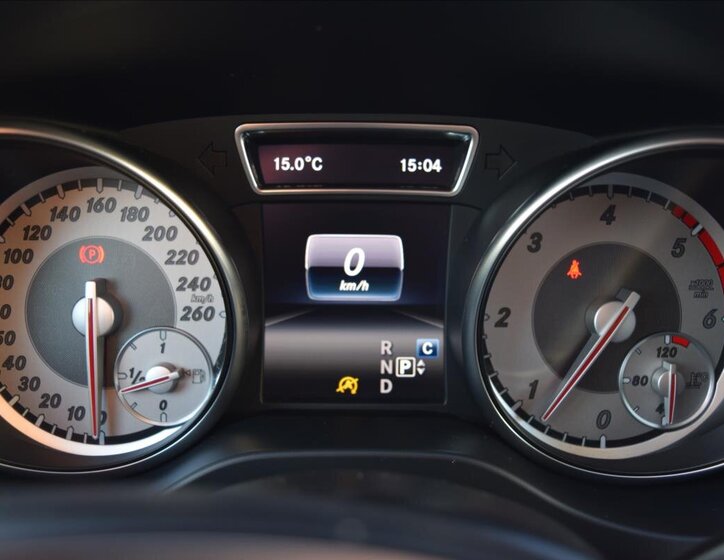 Mercedes-Benz GLA 42