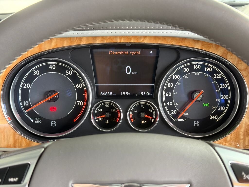 Bentley Continental GTC Kabriolet 4,0 l 373 kw