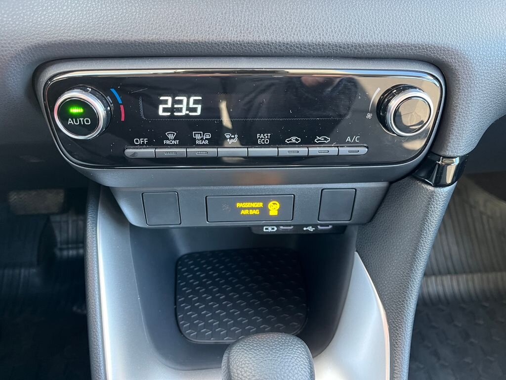 Toyota Yaris Hatchback 1,5 l 68 kw