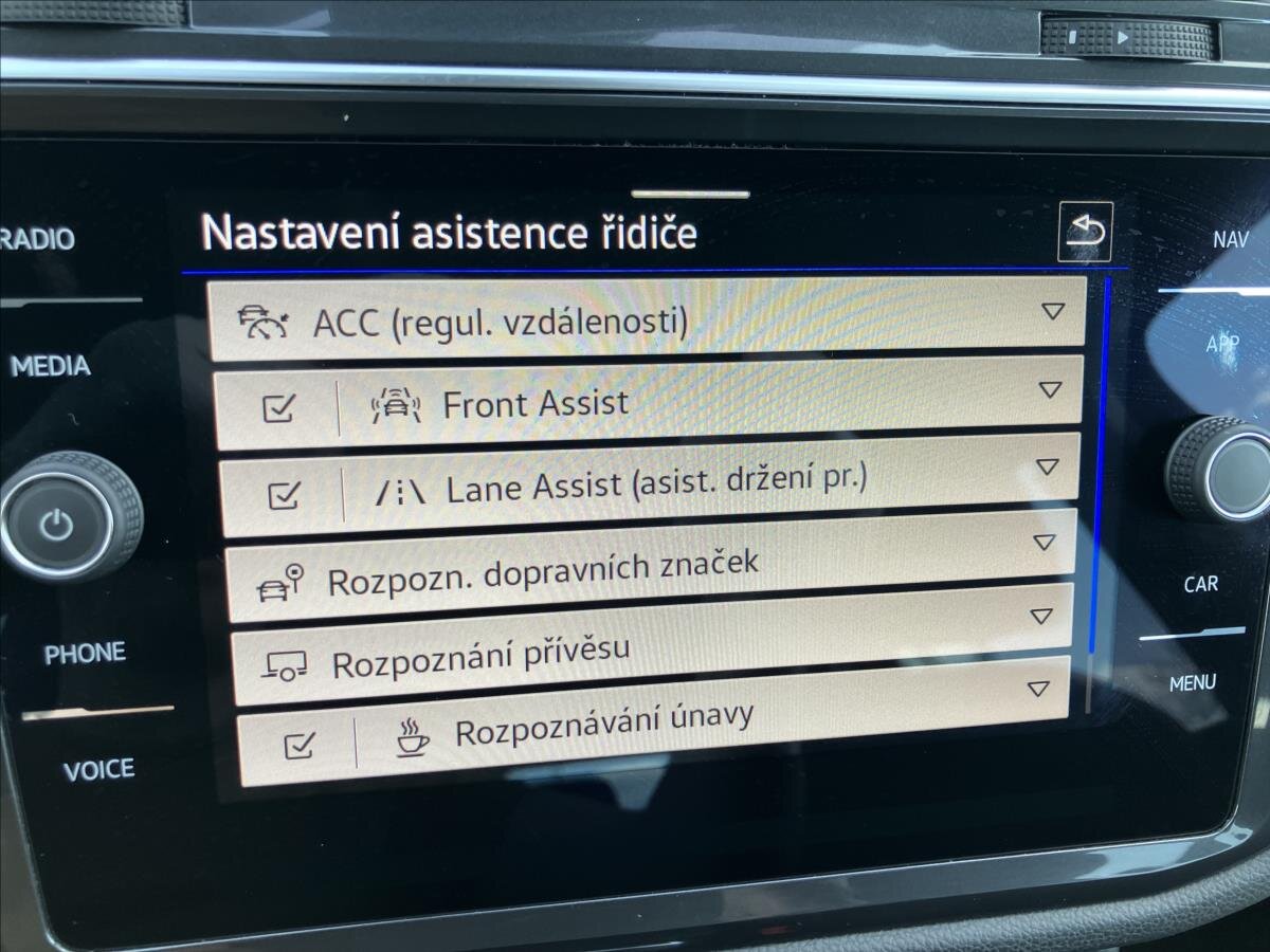 Volkswagen Tiguan SUV / Terénní 2,0 l 110 kw