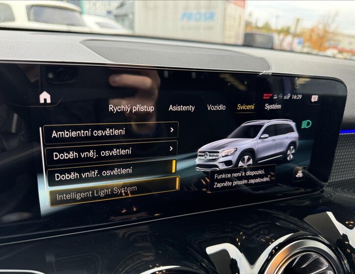 Mercedes-Benz GLB SUV 1,3 l 120 kw