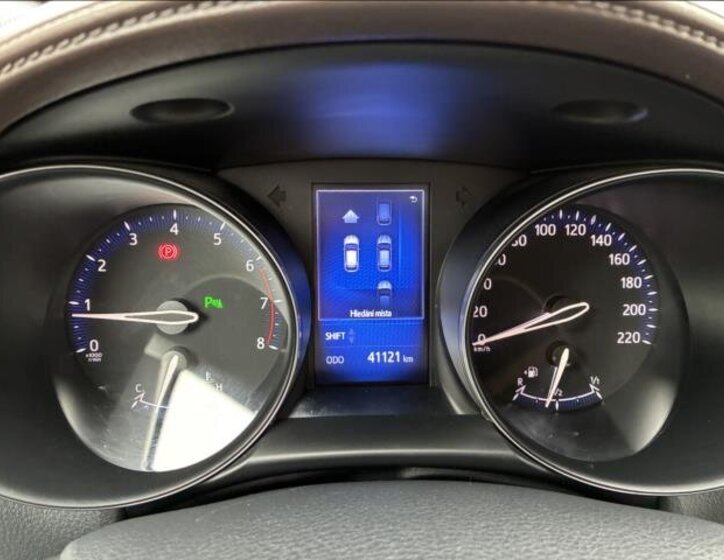 Toyota C-HR SUV 1,2 l 85 kw