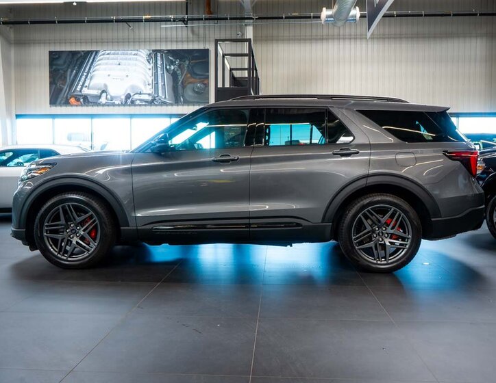 Ford Explorer SUV / Terénní 3,0 l 298 kw