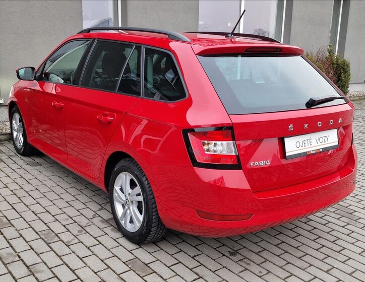 Škoda Fabia Kombi 999,0 70 kw