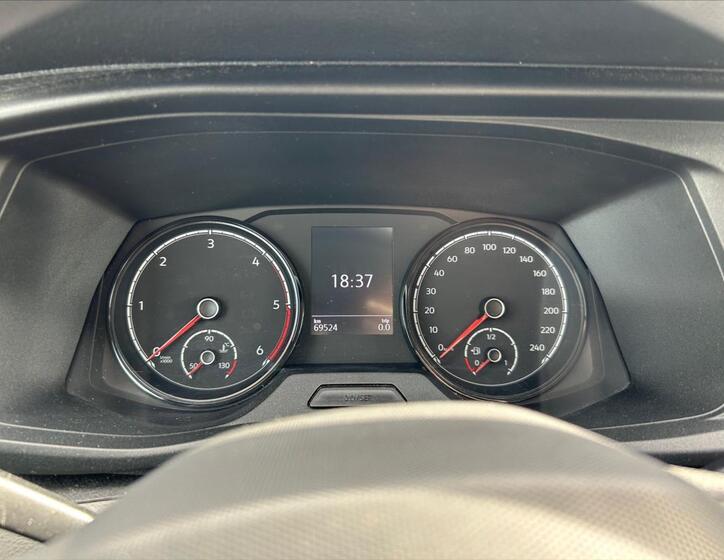 Volkswagen Transporter 16