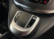 Mercedes-Benz Třídy V 19