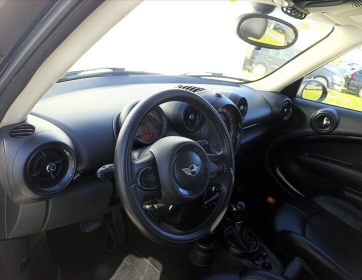 Mini Countryman SUV 2,0 l 82 kw