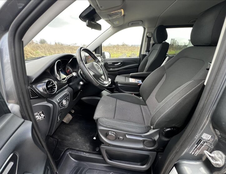 Mercedes-Benz Třídy V MPV 2,0 l 140 kw