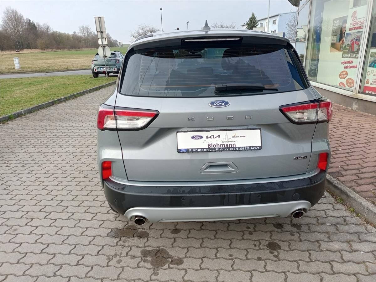 Ford Kuga SUV / Terénní 2,5 l 165 kw