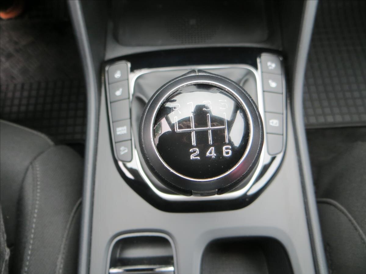 Hyundai Tucson SUV 1,6 l 110 kw