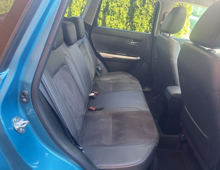 Suzuki Vitara 21