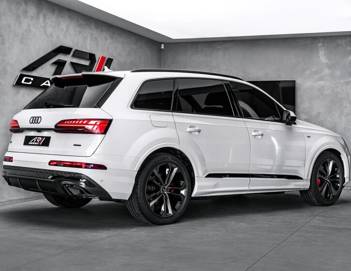 Audi Q7 SUV 3,0 l 210 kw