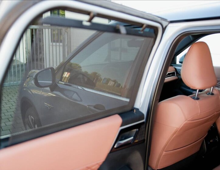 Mitsubishi Outlander SUV 2,4 l 225 kw