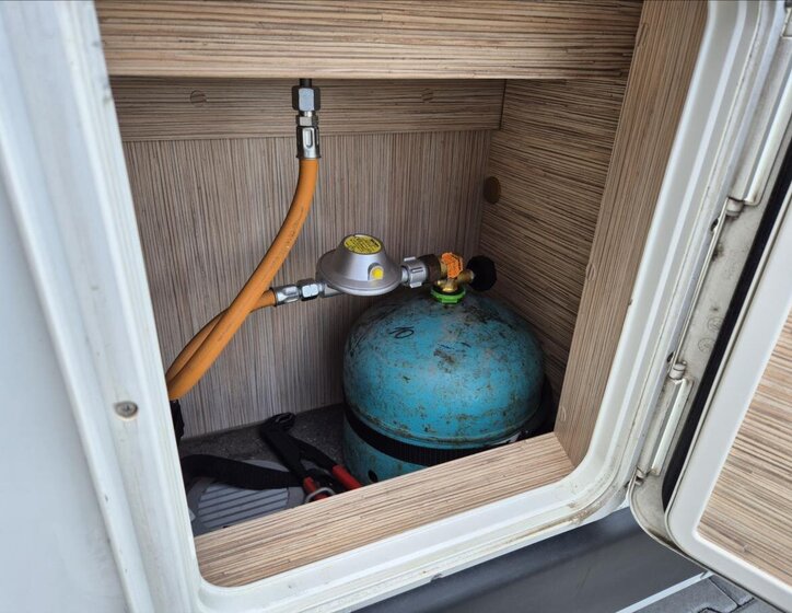 Peugeot Ostatní Ostatní 2,0 l 120 kw