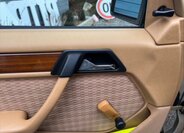 Mercedes-Benz 124 Sedan / Limuzína 2,3 l 97 kw