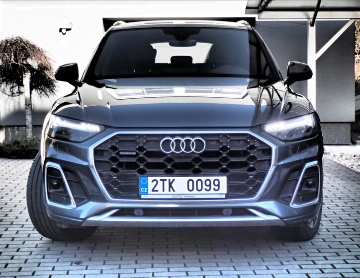 Audi Q5 SUV 2,0 l 150 kw