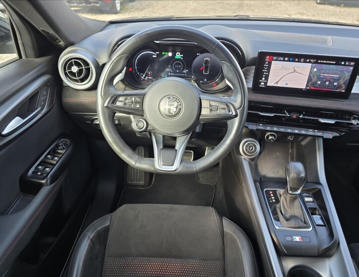 Alfa Romeo Tonale SUV / Terénní 1,5 l 117 kw