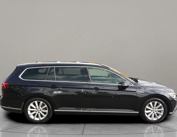 Volkswagen Passat Kombi 2,0 l 176 kw