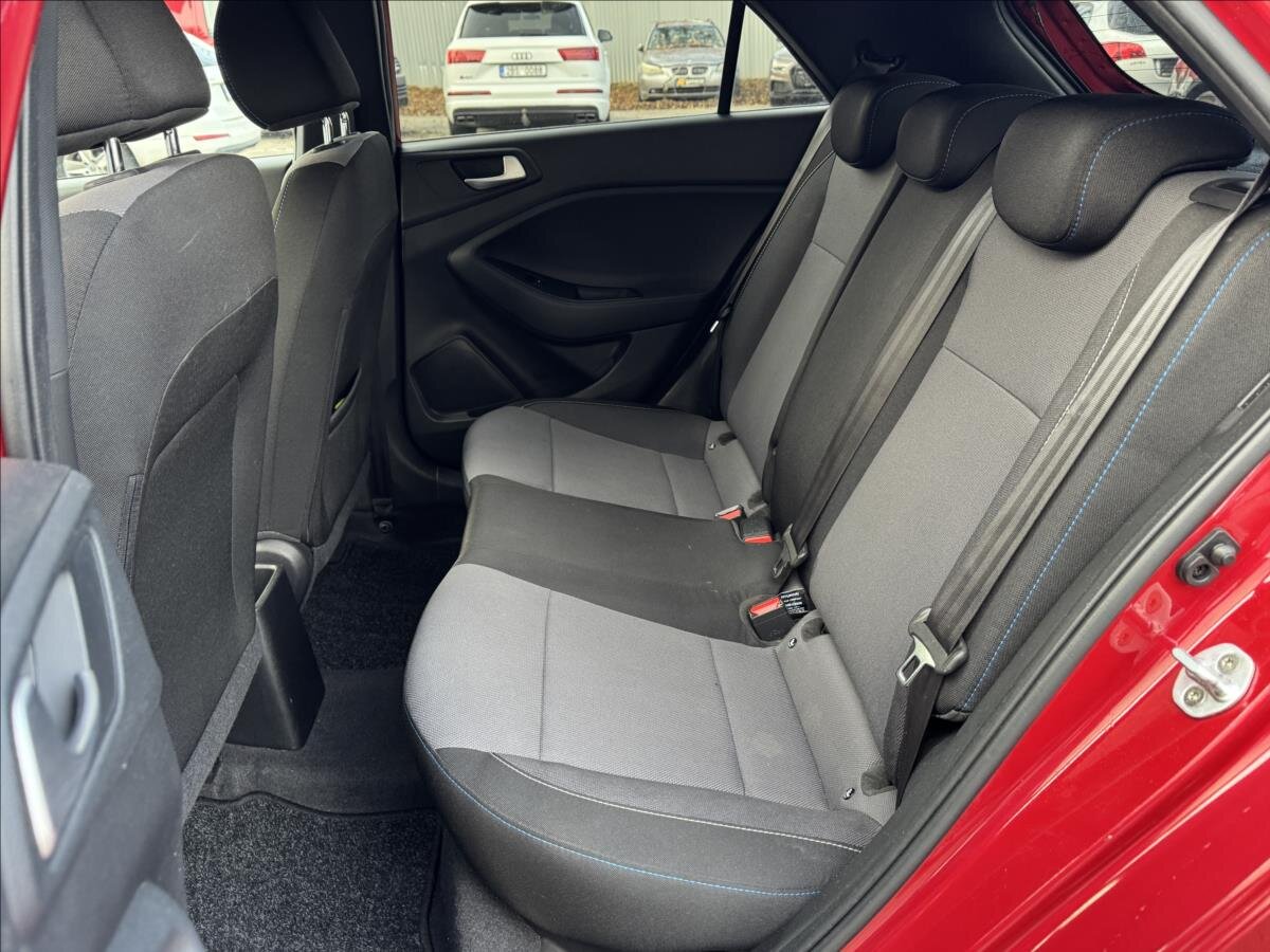 Hyundai i20 Hatchback 1,2 l 61 kw