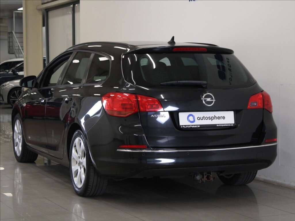 Opel Astra Kombi 1,4 l 88 kw