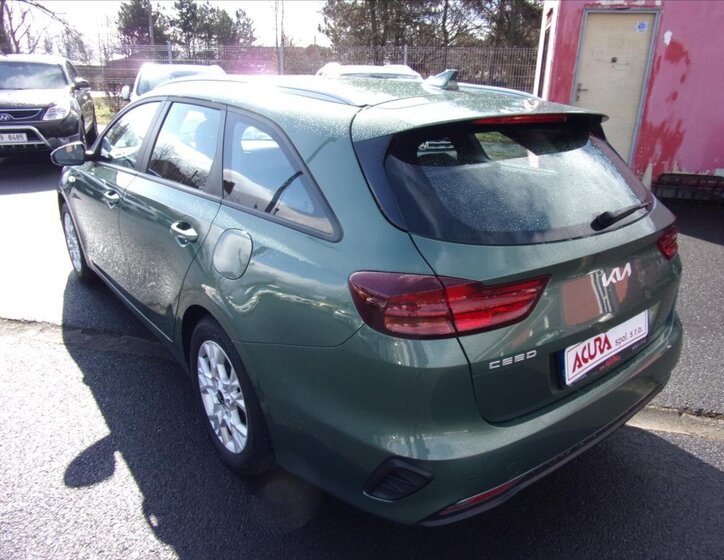 KIA Ceed Kombi 1,5 l 117 kw