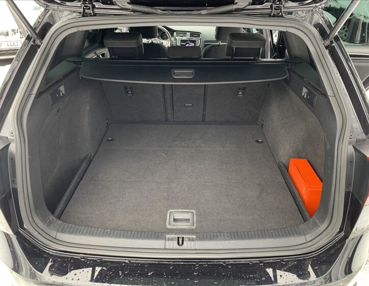 Volkswagen Golf Kombi 2,0 l 135 kw