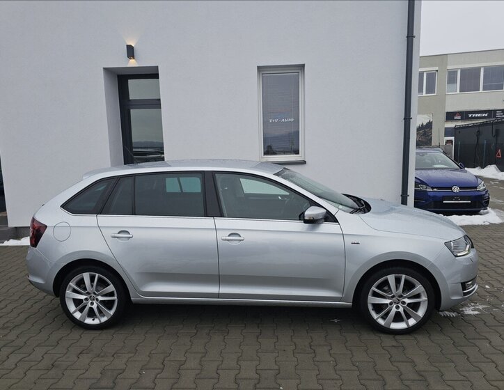 Škoda Rapid Hatchback 999,0 70 kw