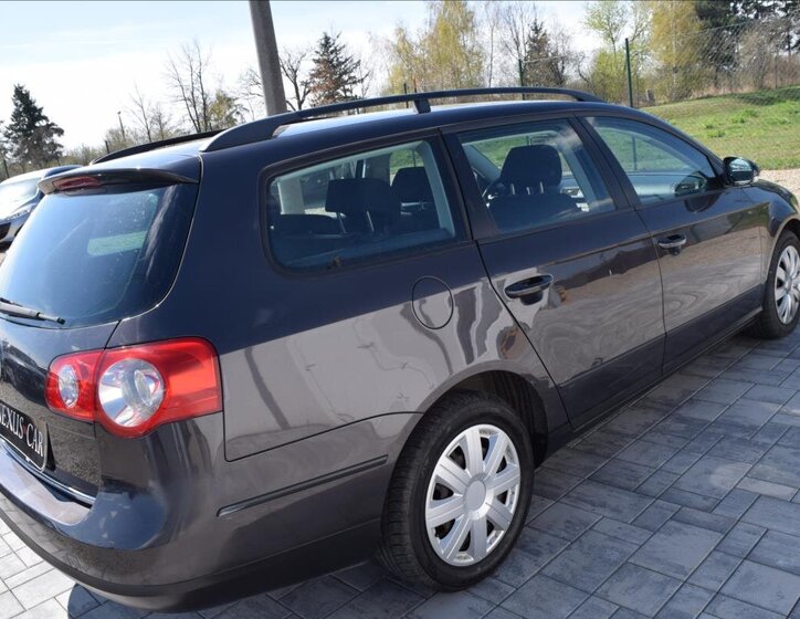 Volkswagen Passat Kombi 1,9 l 77 kw