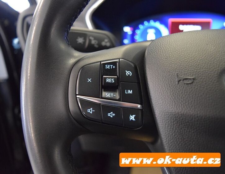 Ford Kuga SUV / Terénní 2,5 l 112 kw